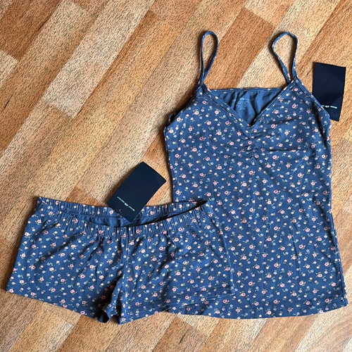Brandy melville navy - brandy, floral