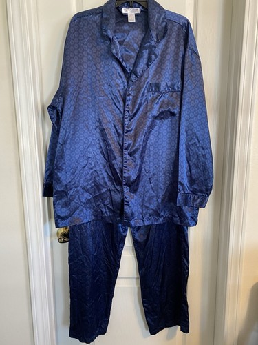 Roundtree yorke blue - yorke, satin