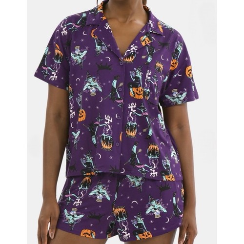Way celebrate halloween - to,